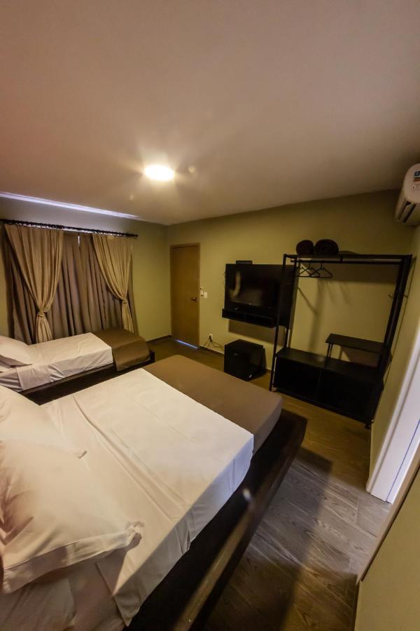 Bonabrigo Hostel & Suites Balneário Camboriú Eksteriør bilde