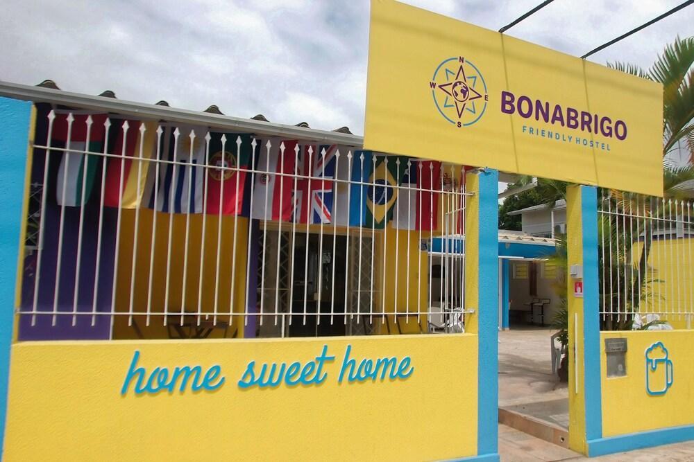 Bonabrigo Hostel & Suites Balneário Camboriú Eksteriør bilde
